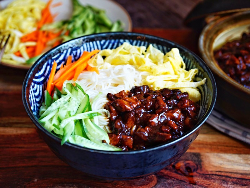 pekingské nudle
